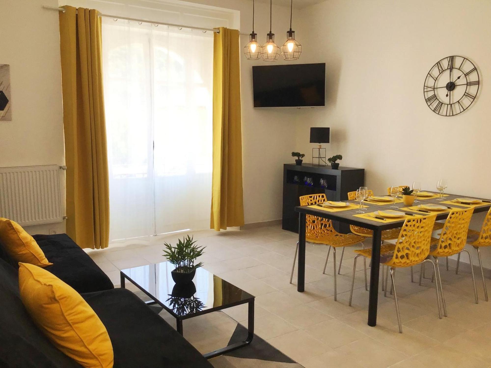 Appartement Lumea 80 M2 Climatise Parking Proche Sanctuaires 루르드 객실 사진